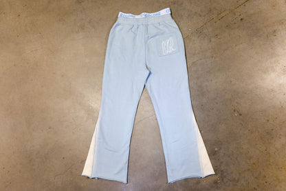 COLORÉ DENIM FLARED SWEATS.